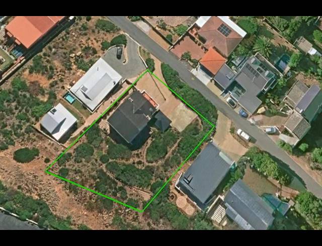5 BEDROOM HOUSE FOR SALE IN FISH HOEK